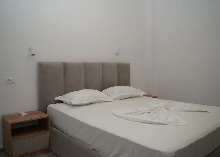 Sasso Bianco Apartment's * Durrës