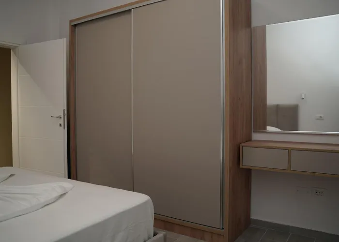 Sasso Bianco Apartment's Durrës