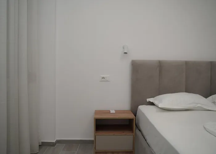 Sasso Bianco Apartment's * Durrës